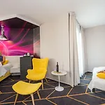 Otel Science