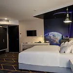Otel Science