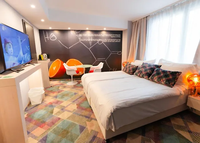 Science Szálloda 4*