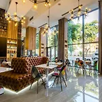 Science Hotel 4*