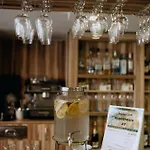 Science 4* Szeged
