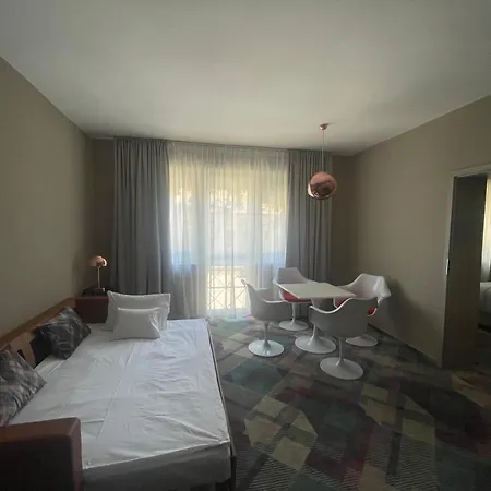 Science Hotel