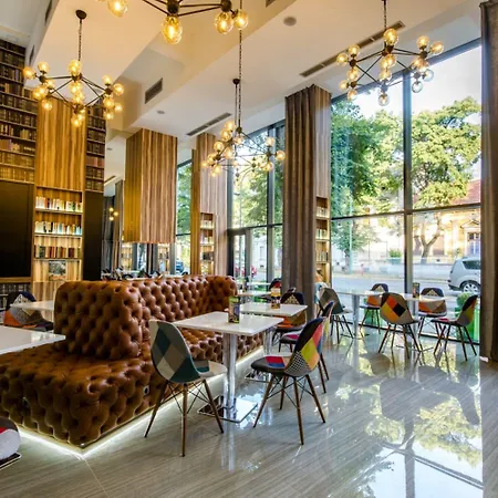 Science Hotel