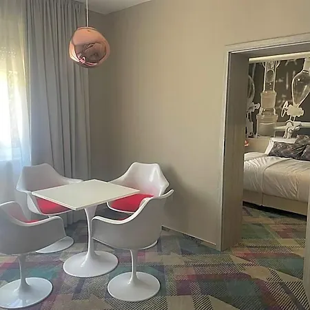 ホテル サイエンス 4*