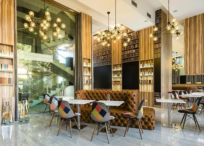 Ξενοδοχείο Science