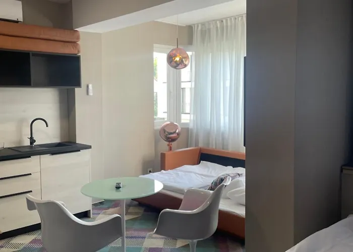 Science 4* Σέγκεντ