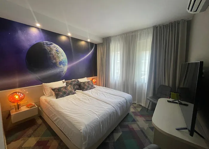 Ξενοδοχείο Science Σέγκεντ