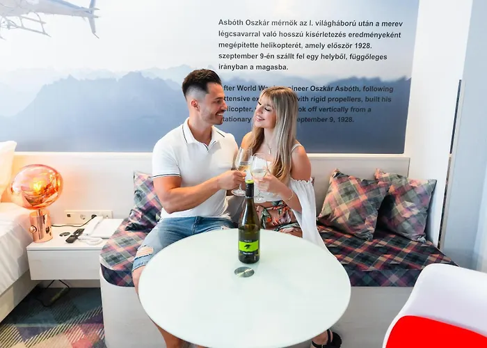 Ξενοδοχείο Science 4*