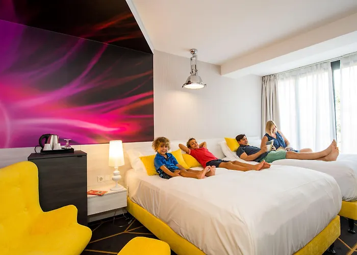 Ξενοδοχείο Science Σέγκεντ