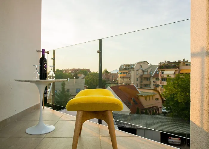 Ξενοδοχείο Science 4*