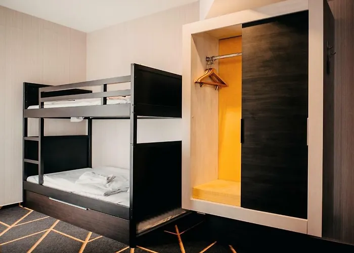 Science Ξενοδοχείο Σέγκεντ